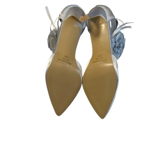 In Bloom Ankle Strap by EY Boutique, Size 9. - Picture 6 of 6